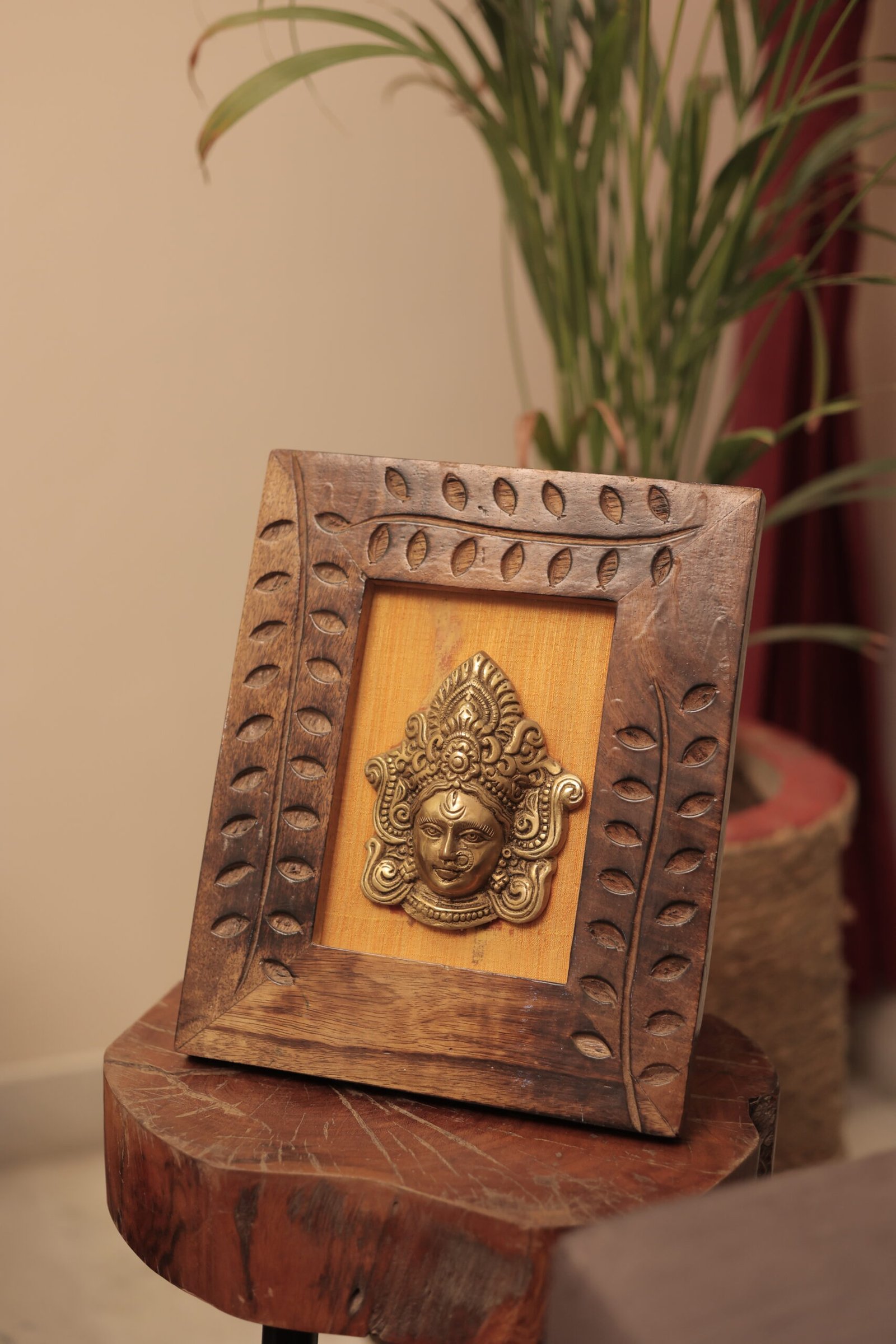 Durga face in Wooden Frame - Image 2